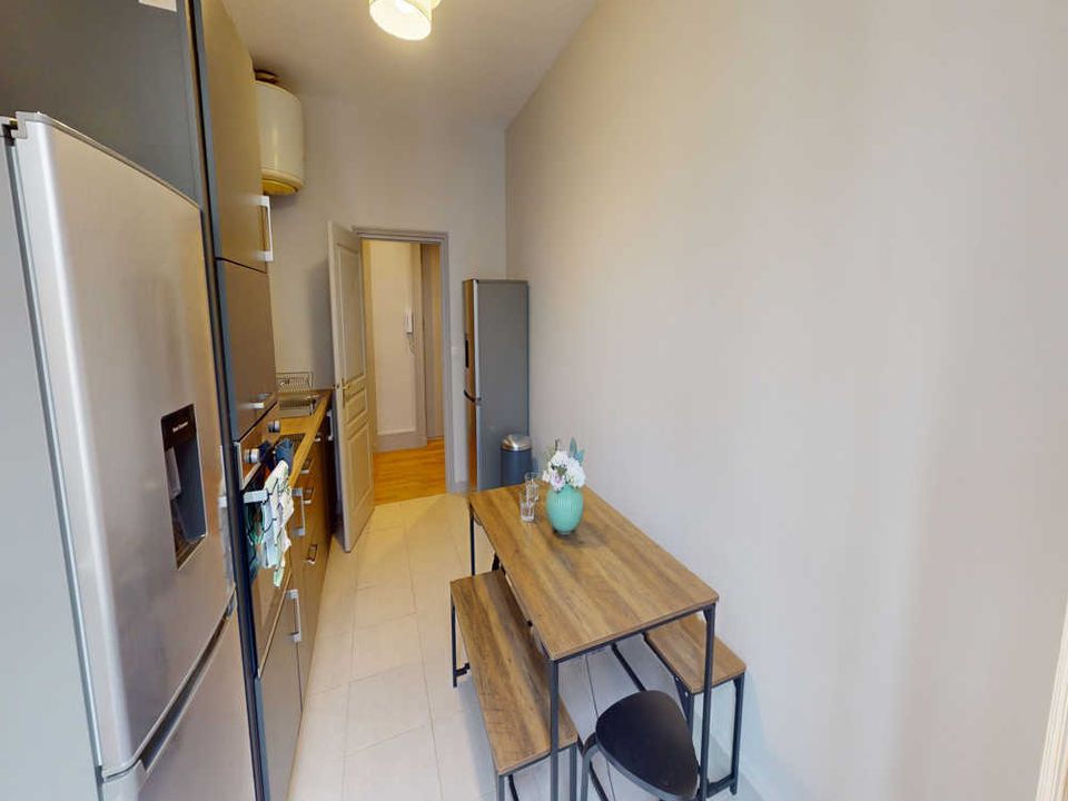 Apartment in Lyon, Rhone - photo 3