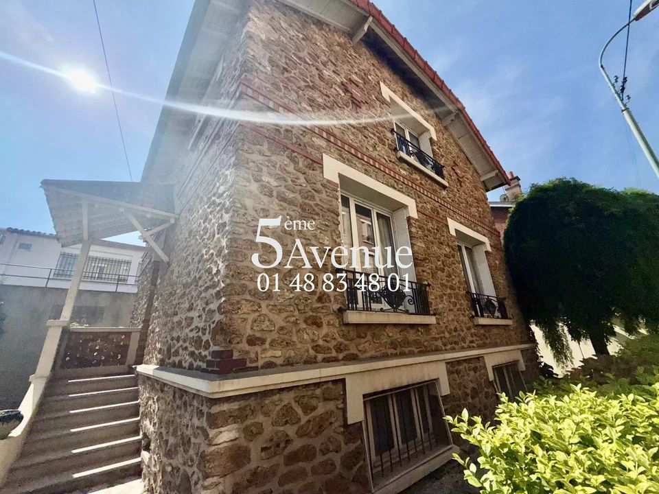 Villa i Saint-Maur-des-Fosses, Val-de-Marne - bilde 1