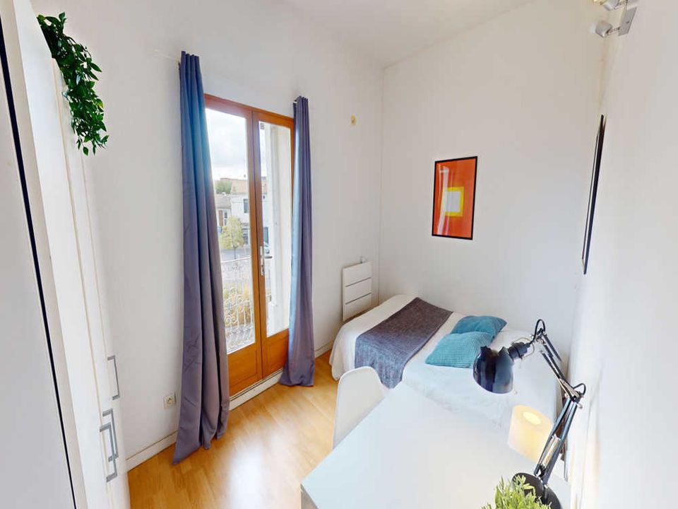Apartment in Montpellier, Herault - photo 2