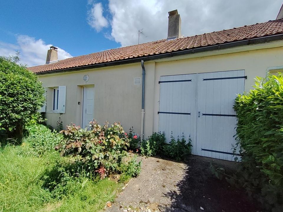 Villa in Crèvecœur-le-Grand, Oise - foto 1