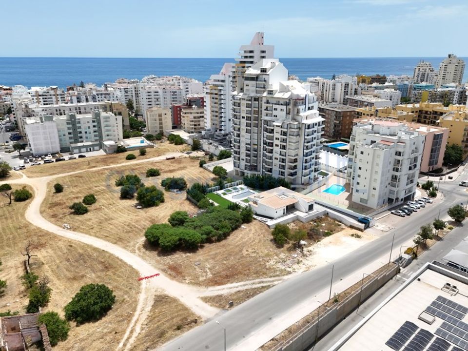 Helårsgrund i Armacao de Pera, Faro - foto 1