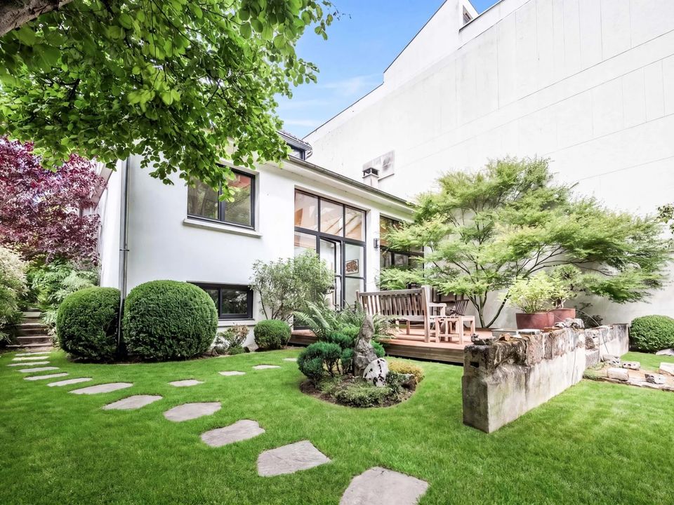 Villa i Le Pré-Saint-Gervais, Seine-Saint-Denis - bilde 1