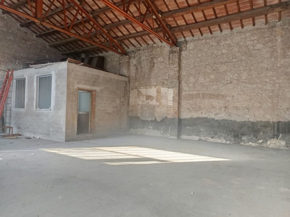 Erhvervsejendom i Cologna Veneta, Verona - foto 2