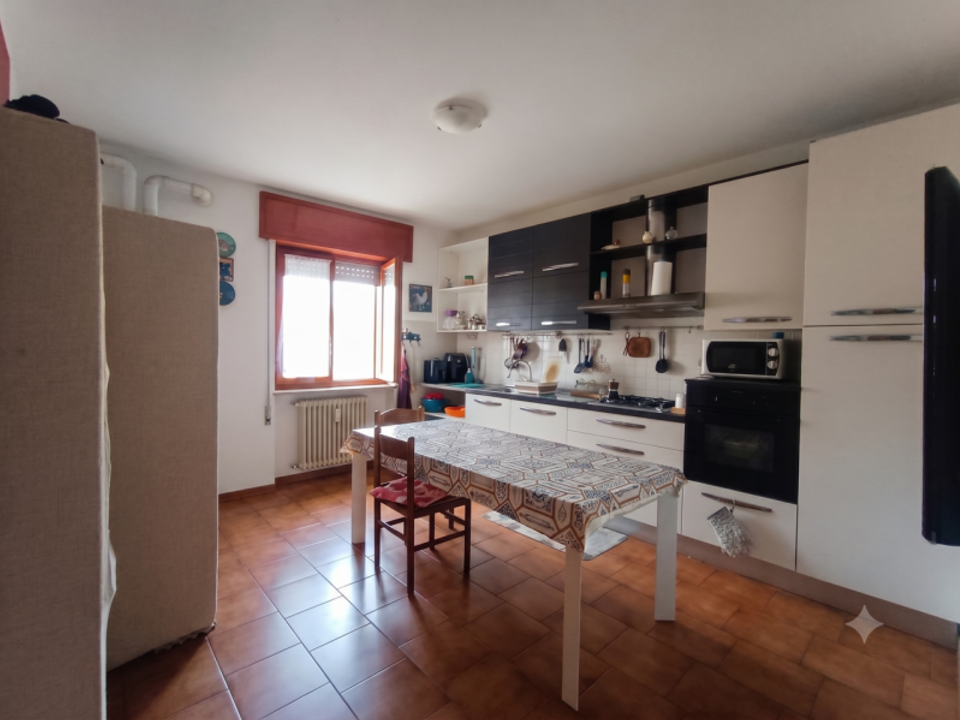 Appartement in Lonigo, Vicenza - foto 1