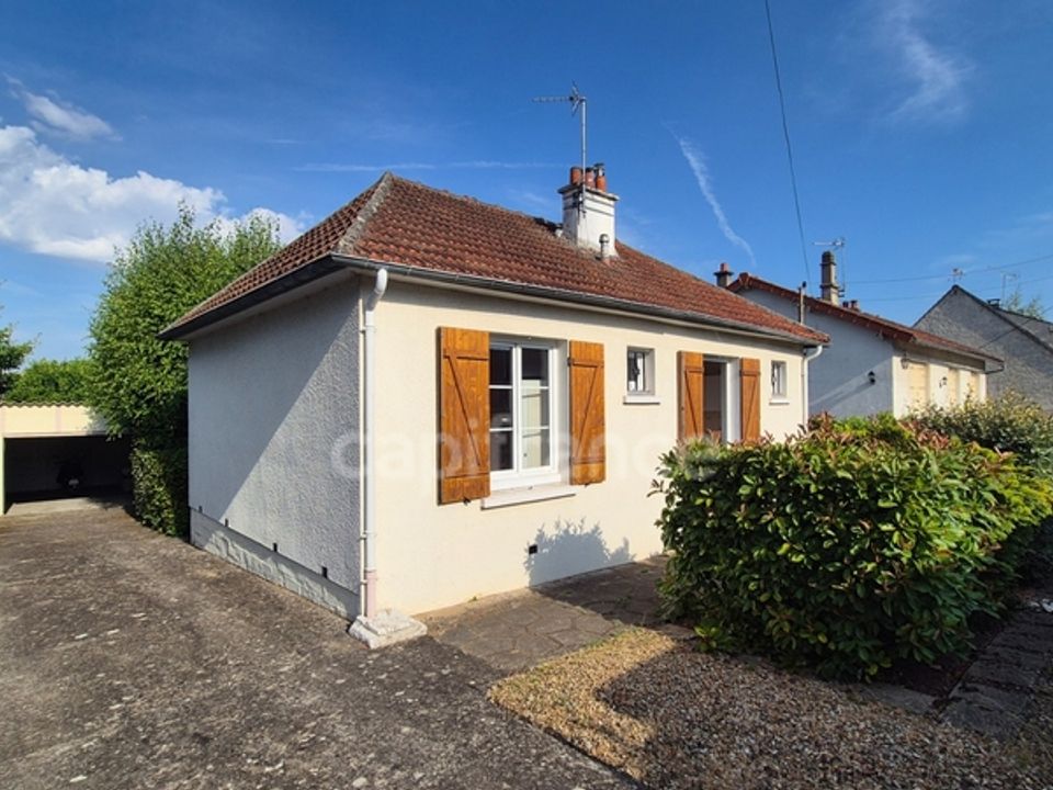 Villa in Etampes, Essonne - foto 1