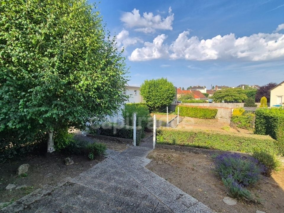 Villa in Etampes, Essonne - foto 2