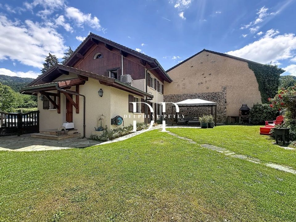 Villa i Bons-en-Chablais, Haute-Savoie - foto 1