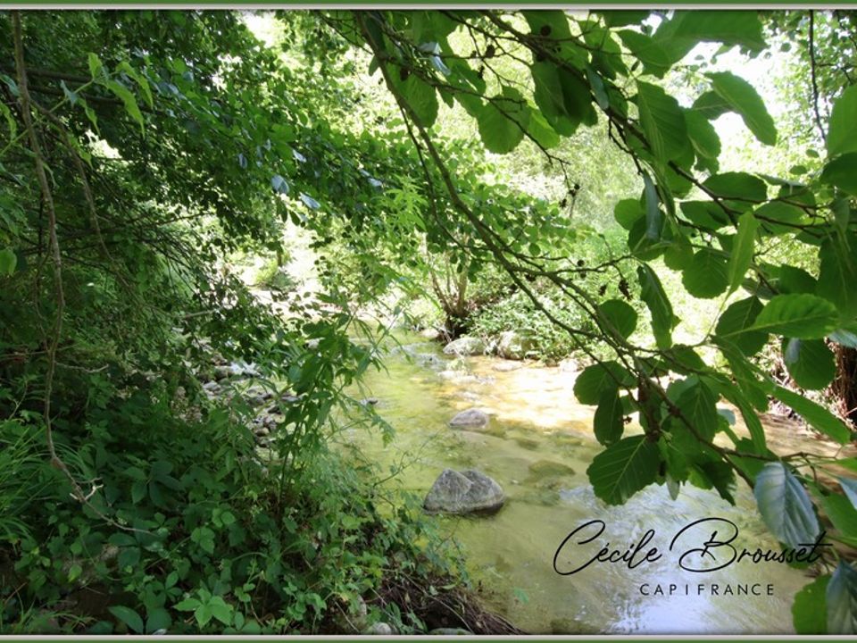 Landejendom i Saint-Laurent-de-Cerdans, Pyrenees-Orientales - foto 1