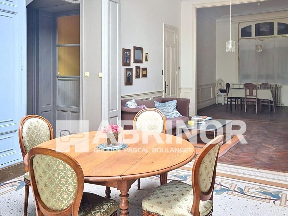 Villa in Roubaix, Nord - foto 1
