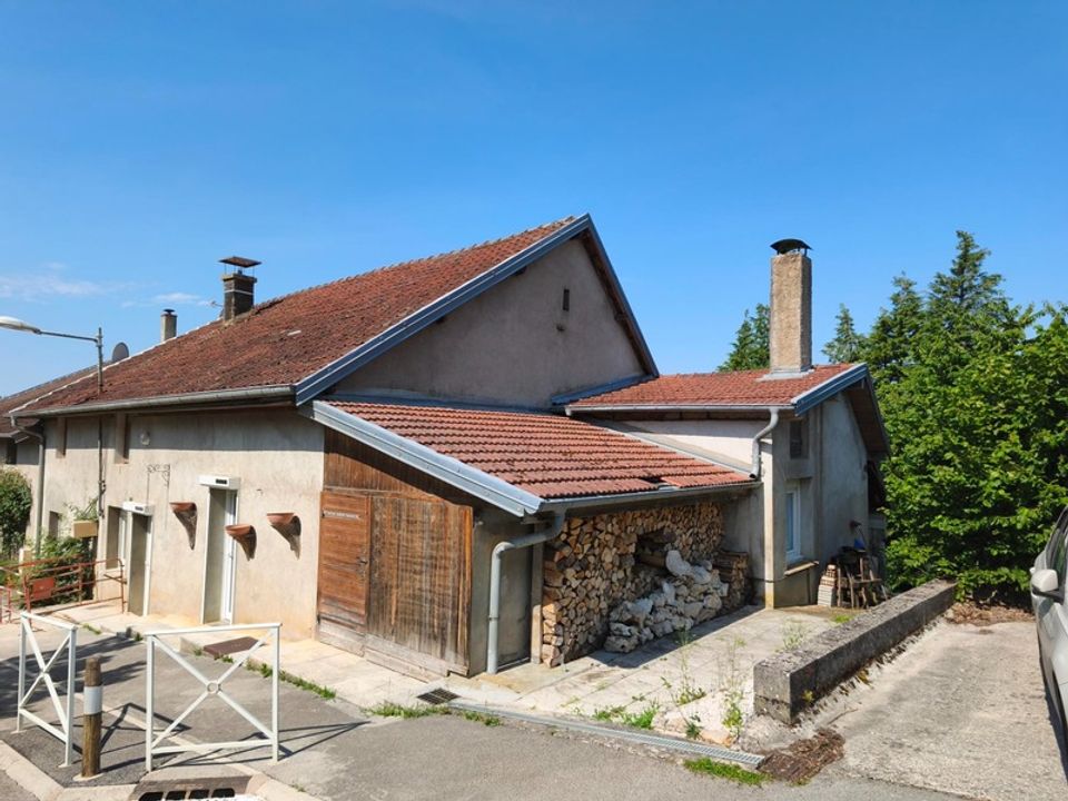 Villa i Évans, Jura - foto 1