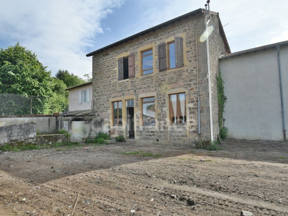 Landsbyhus i St.-Clément-de-Vers, Rhone - bilde 1