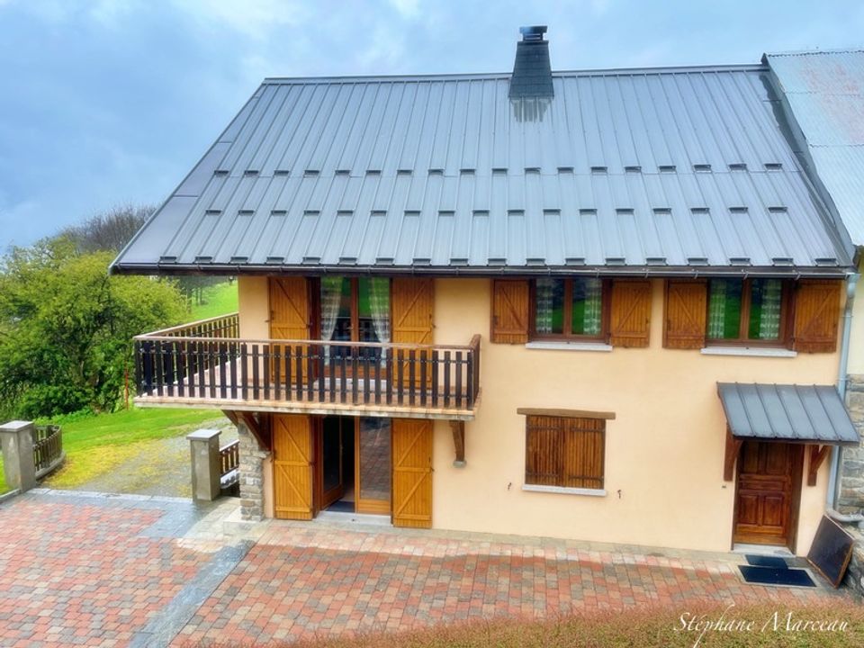 Landsbyhus i Albiez-le-Jeune, Savoie - foto 1
