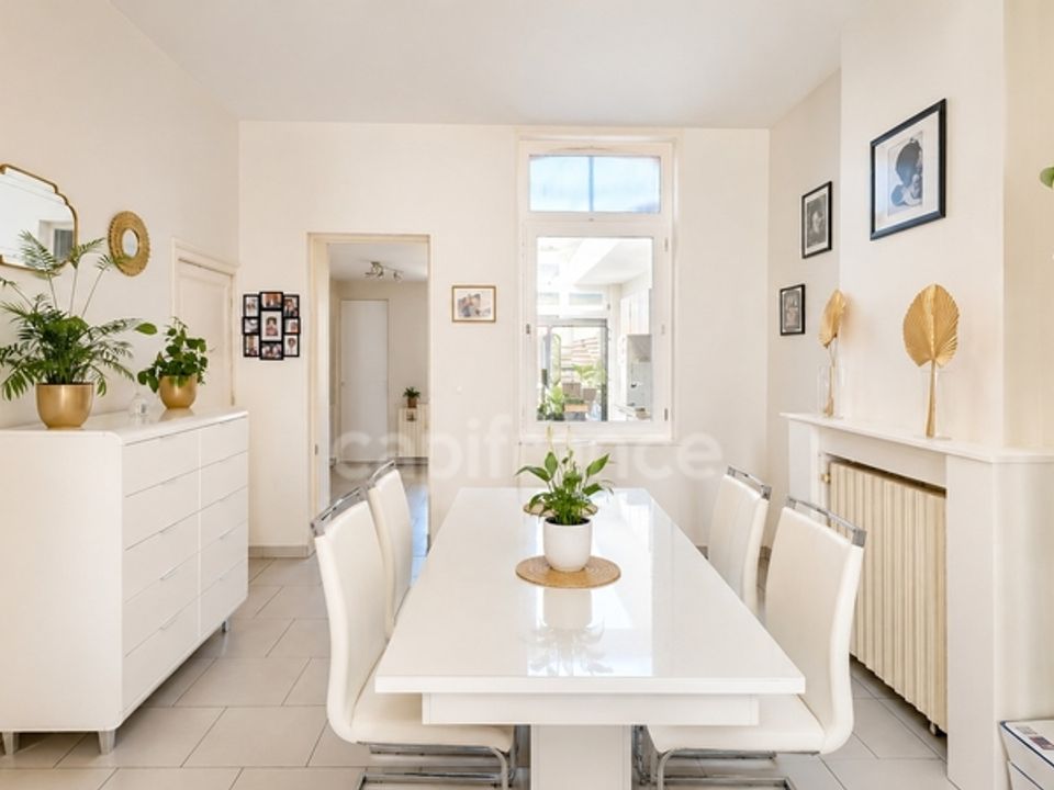 Villa i Valenciennes, Nord - bilde 1
