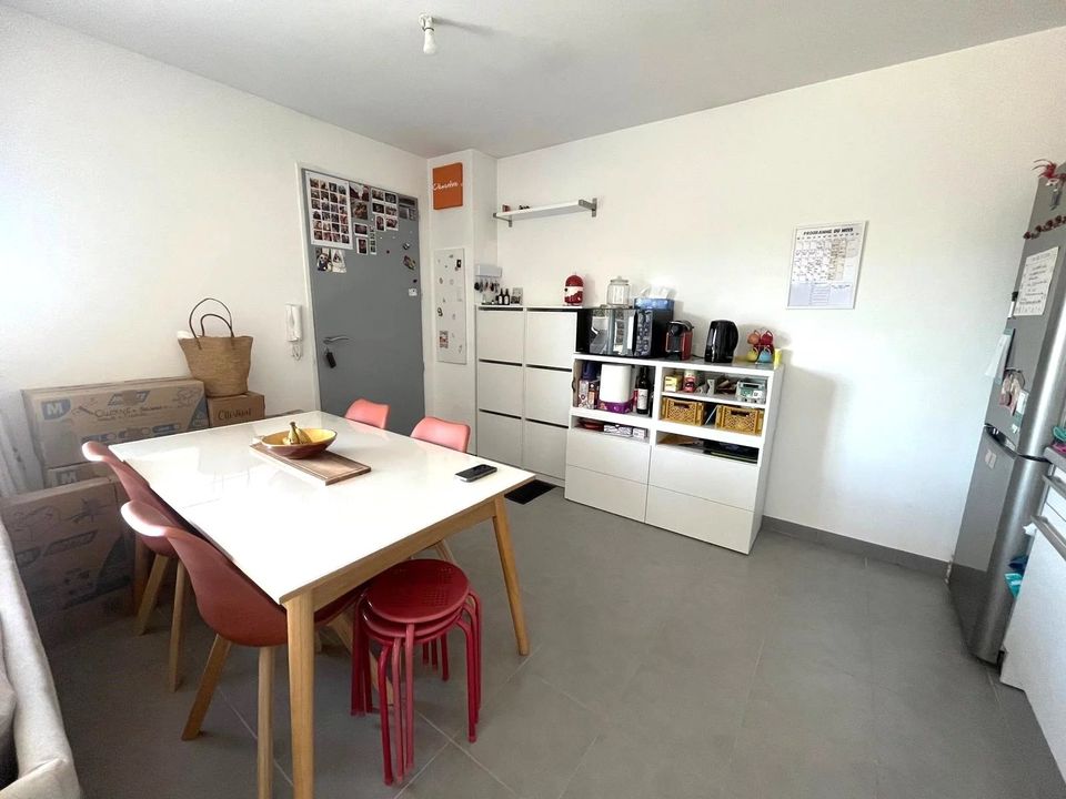 Apartamento en Saint-Cannat, Bouches-du-Rhone - foto 4