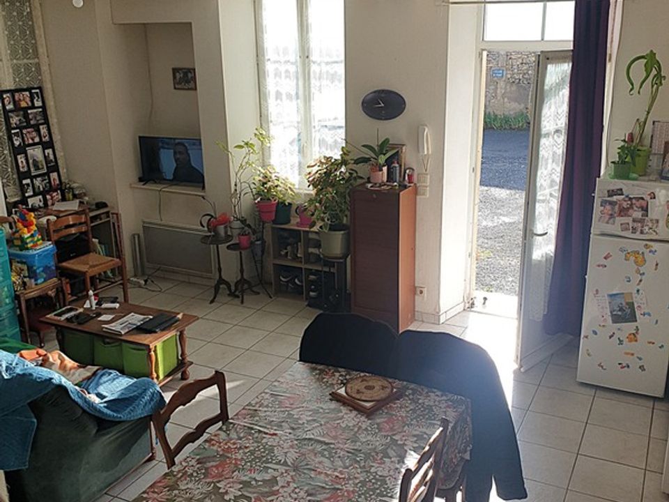 Lejlighed i Burie, Charente-Maritime - foto 3