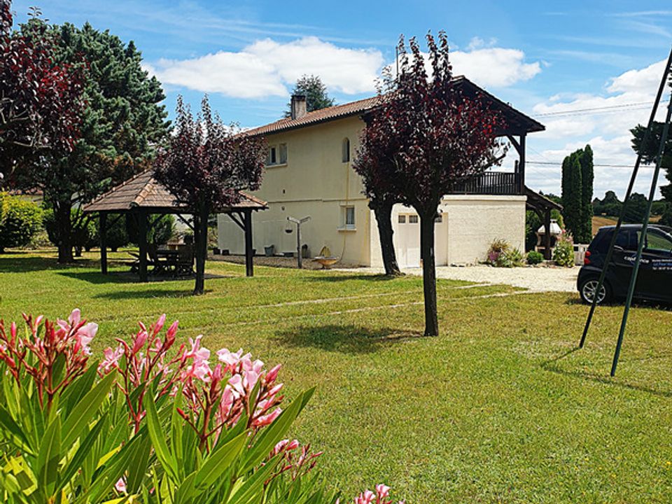 Villa in Chalais, Charente - foto 2
