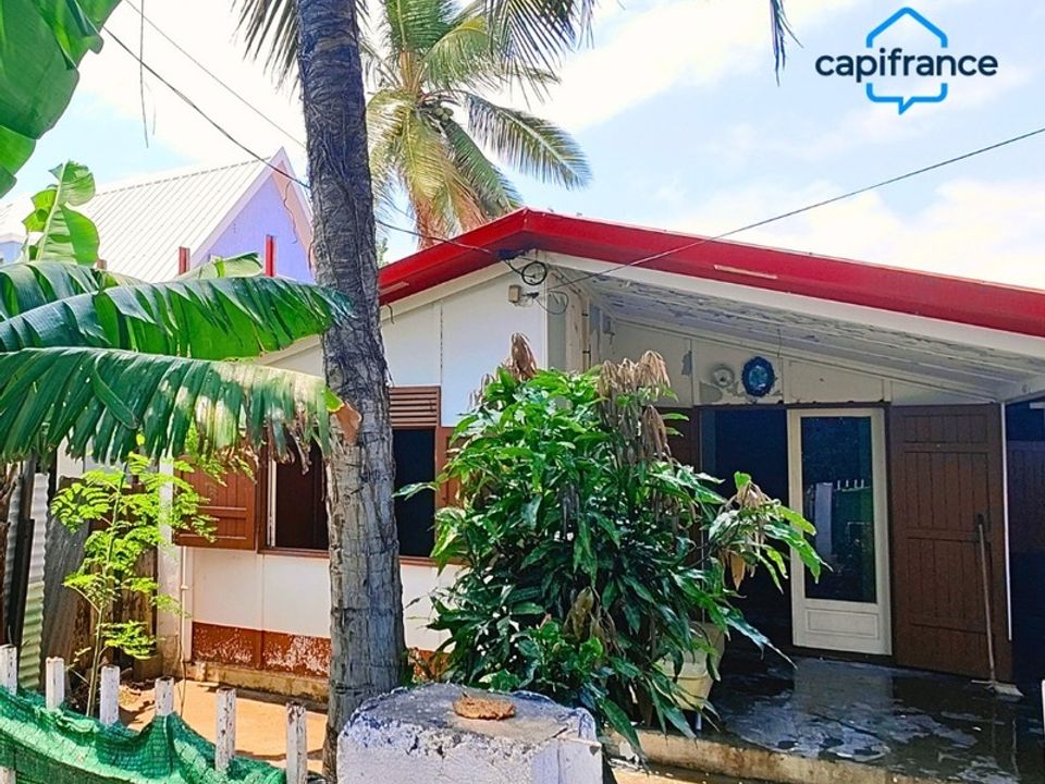 Villa en Le Port, La Reunion - foto 1