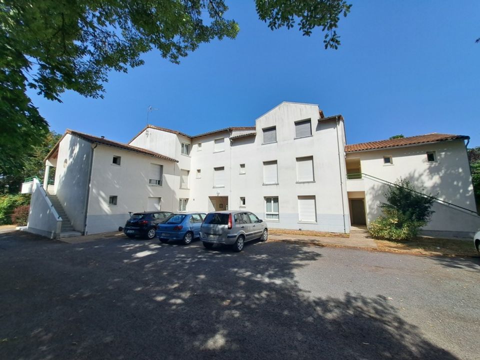Lejlighed i Poitiers, Vienne - foto 1