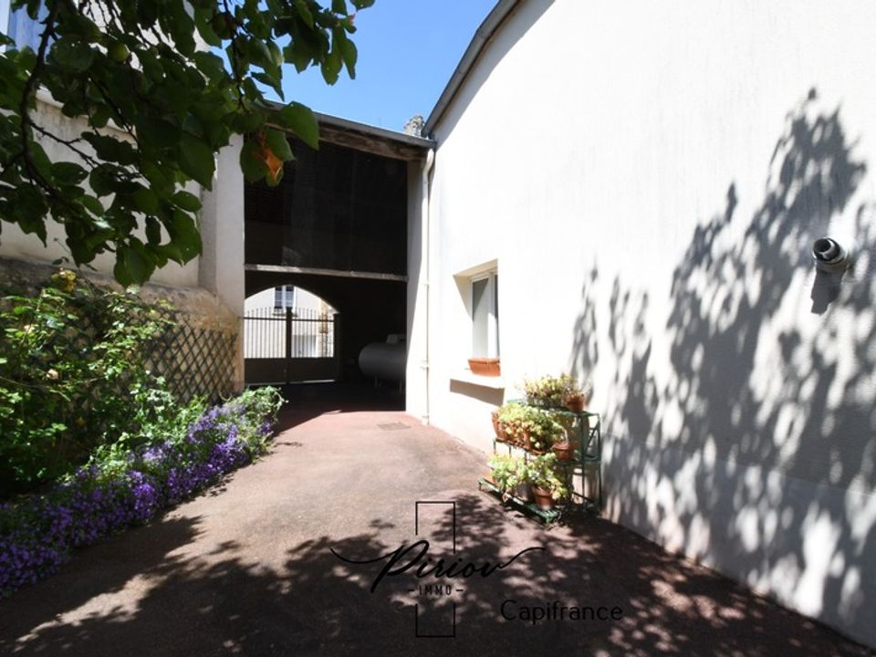 Dorpshuis in Montreuil-Bellay, Maine-et-Loire - foto 4