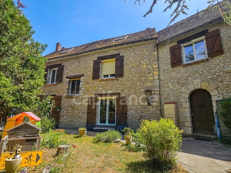 Villa in Fontaine-la-Rivière, Essonne - foto 1