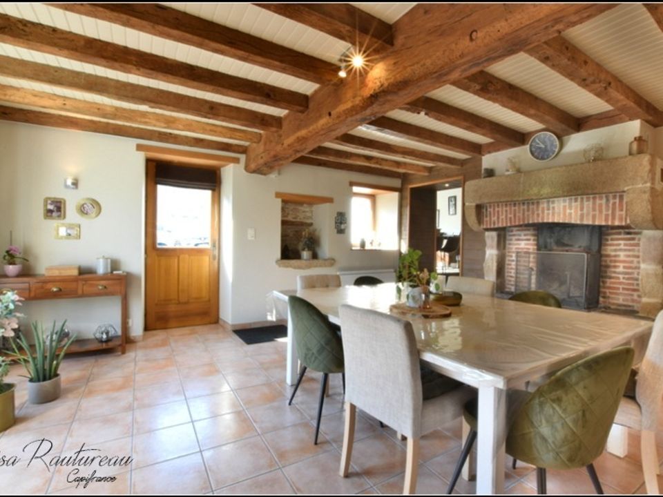 Landsbyhus i Montaigu, Vendee - bilde 2