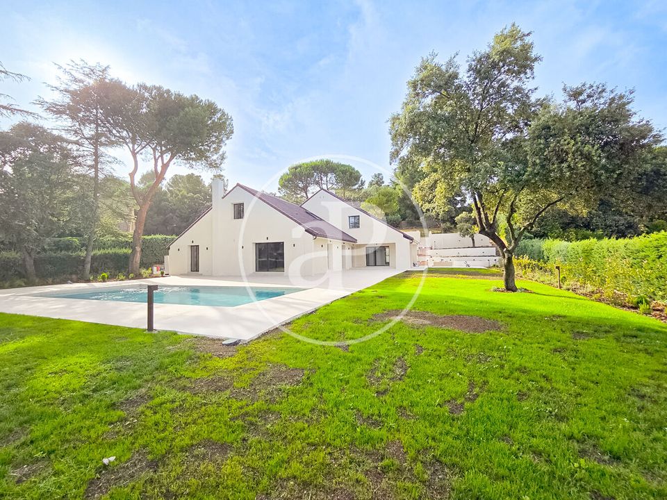 Villa i San Sebastian De Los Reyes, Madrid - foto 3