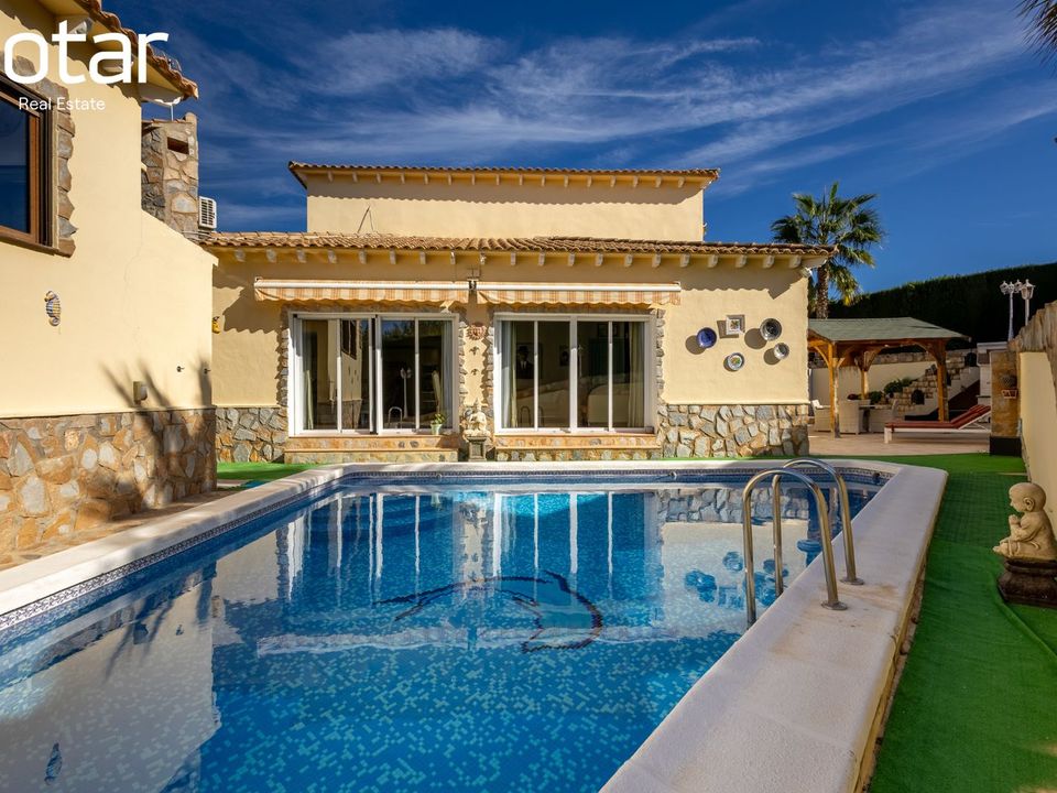 Villa i Torrevieja, Alicante - foto 1