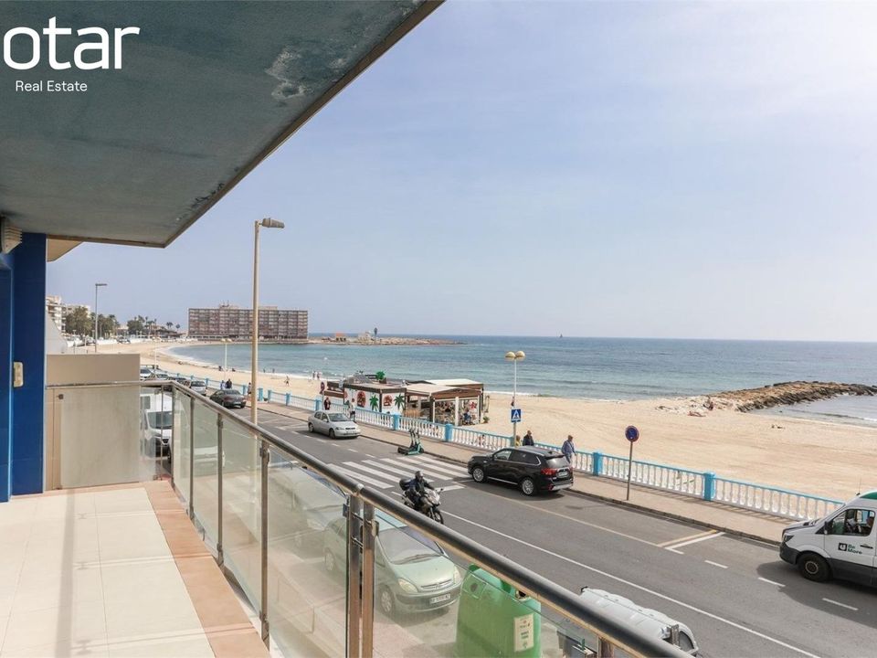 Lejlighed i Torrevieja, Alicante - foto 1