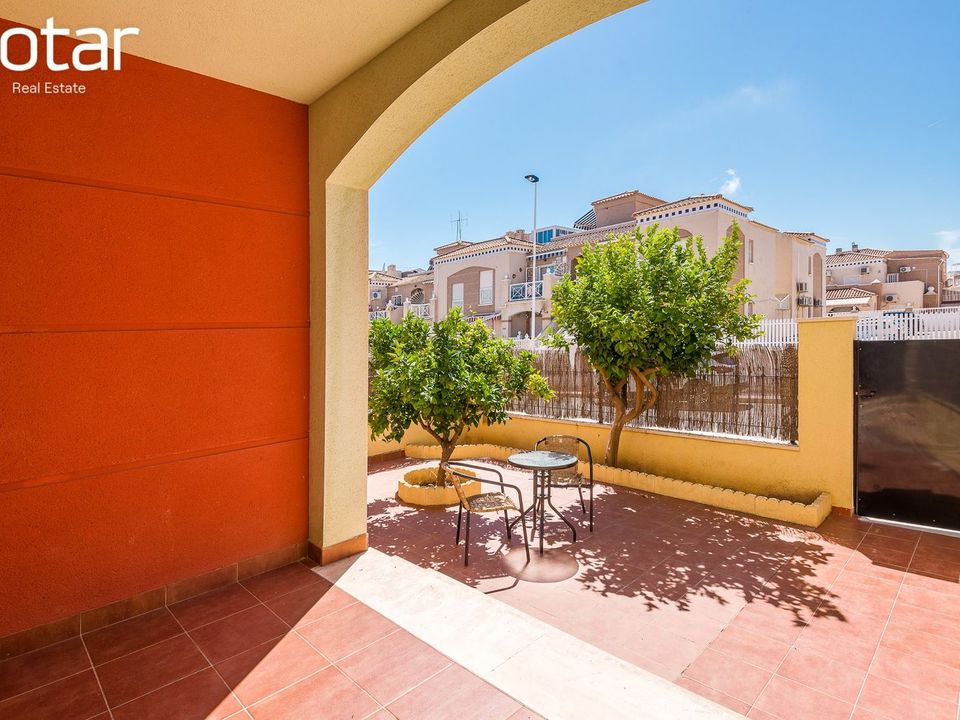 Lejlighed i Torrevieja, Alicante - foto 3