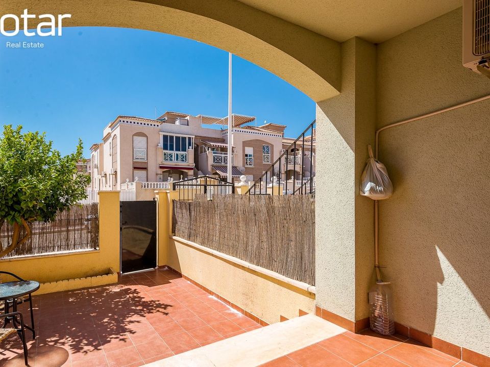 Lejlighed i Torrevieja, Alicante - foto 4