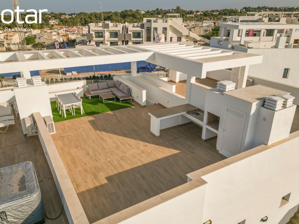Lejlighed i Los Balcones, Alicante - foto 1
