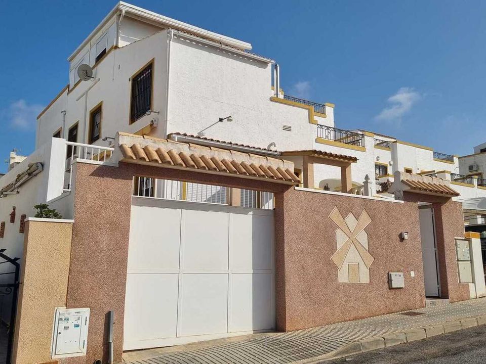 Duplex i Torrevieja, Alicante - foto 1