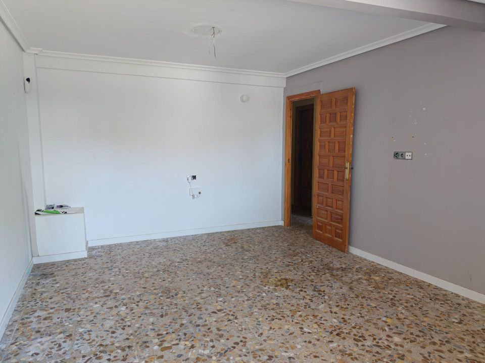 Villa en Yatova, Valencia - foto 4