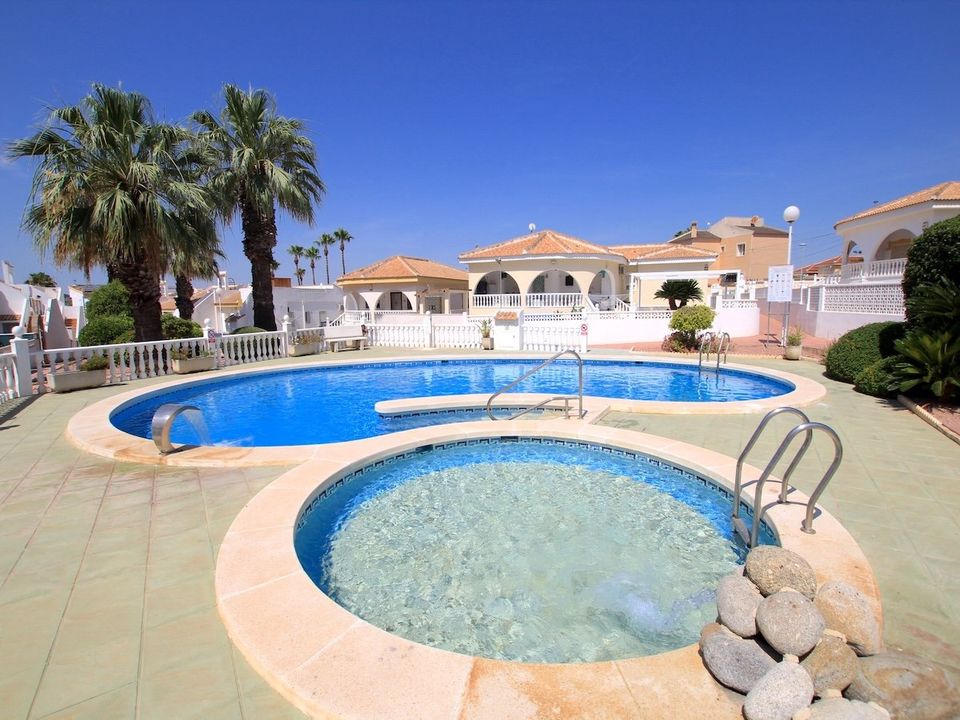 Casa de pueblo en Monteazul, Alicante - foto 4