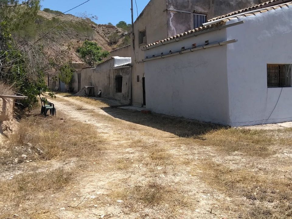 Casa de campo en Pinoso, Alicante - foto 2