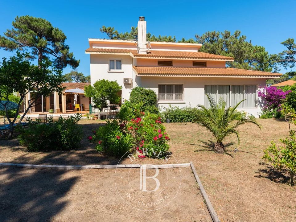 Villa in Bastia, Haute-Corse - foto 1