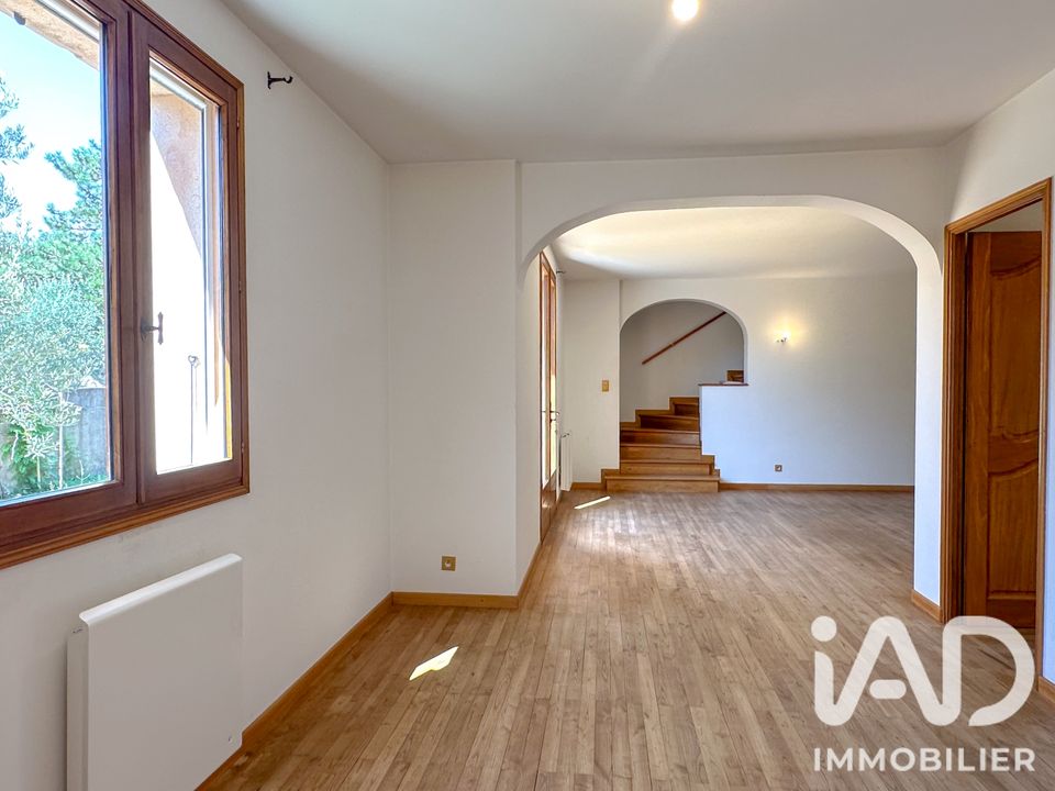 Villa en Bourg-Saint-Andéol, Ardeche - foto 3