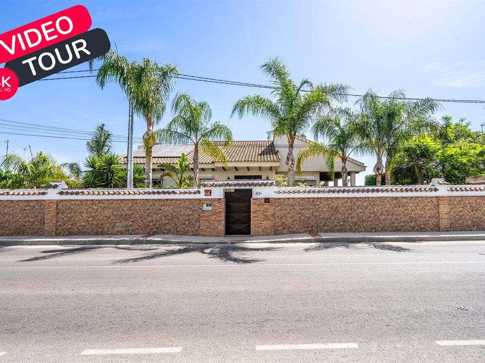 Villa in Beniel, Murcia - foto 1