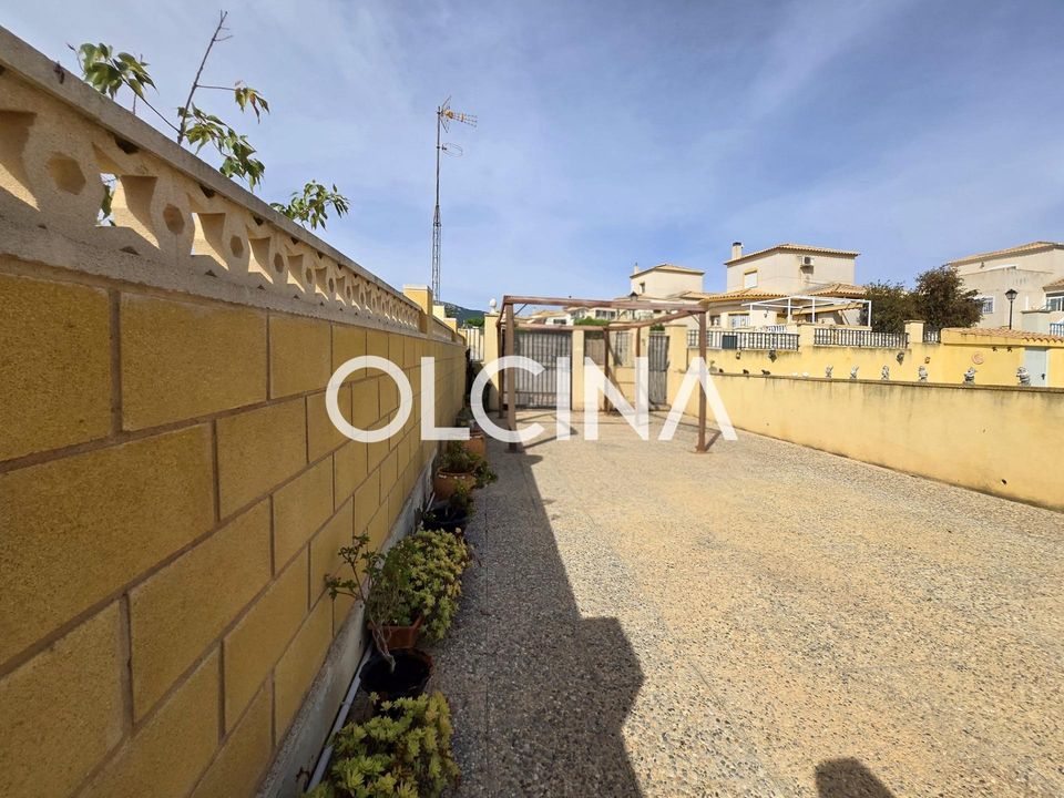 Villa en Castalla, Alicante - foto 3