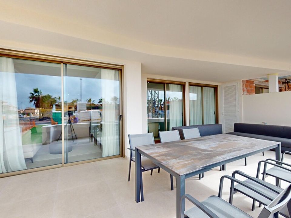 Apartamento en Orihuela, Alicante - foto 2
