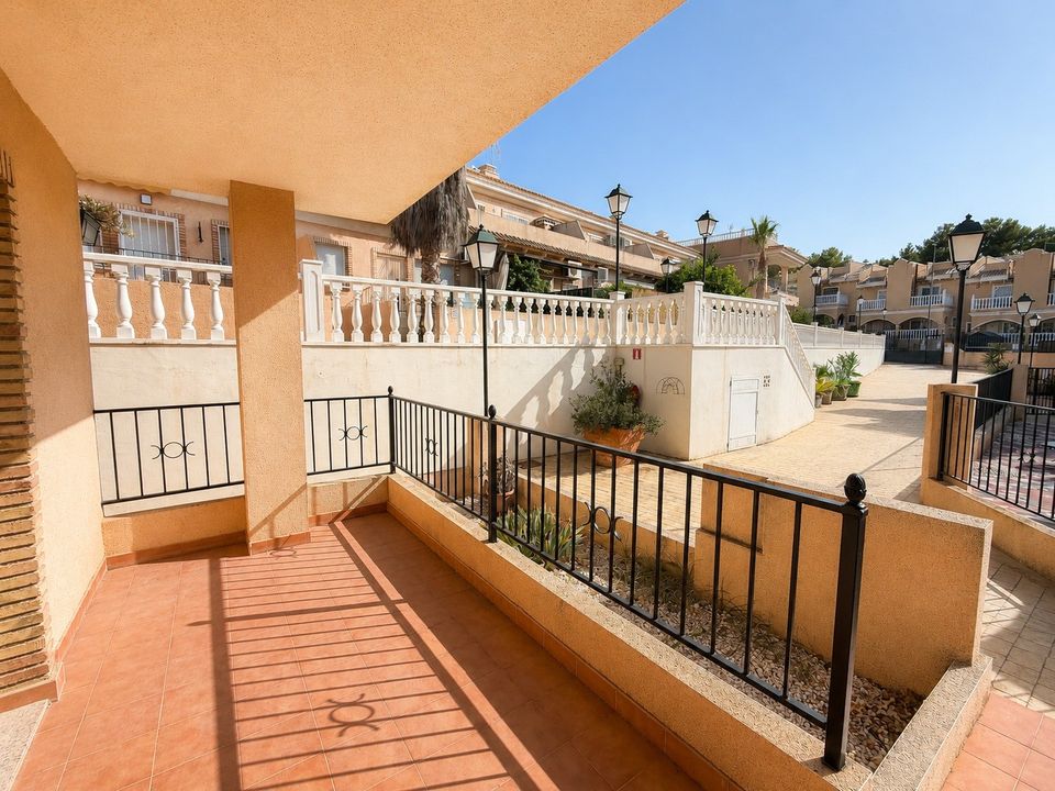 Town house in Algorfa, Alicante - photo 3