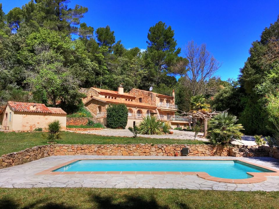 Villa em Aups, Var - foto 1