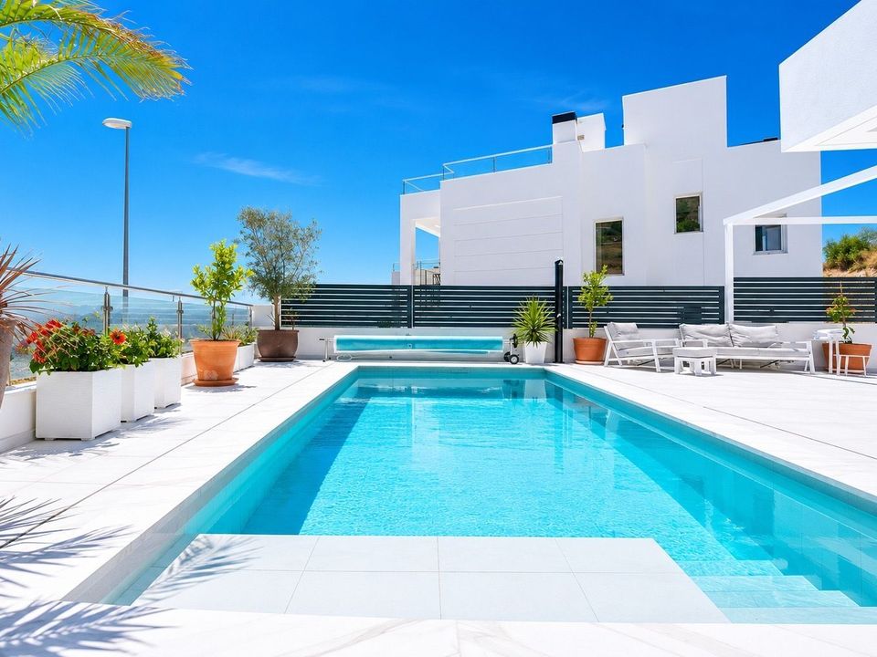 Villa i Nerja, Malaga - foto 1