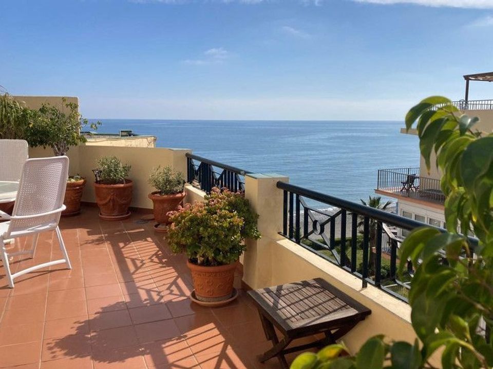 Penthouse in Torrox Costa, Malaga - foto 1