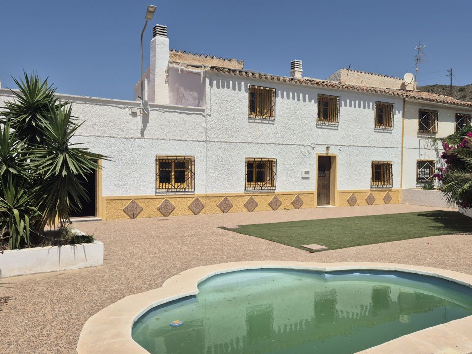 Casa de pueblo en Sorbas, Almeria - foto 2