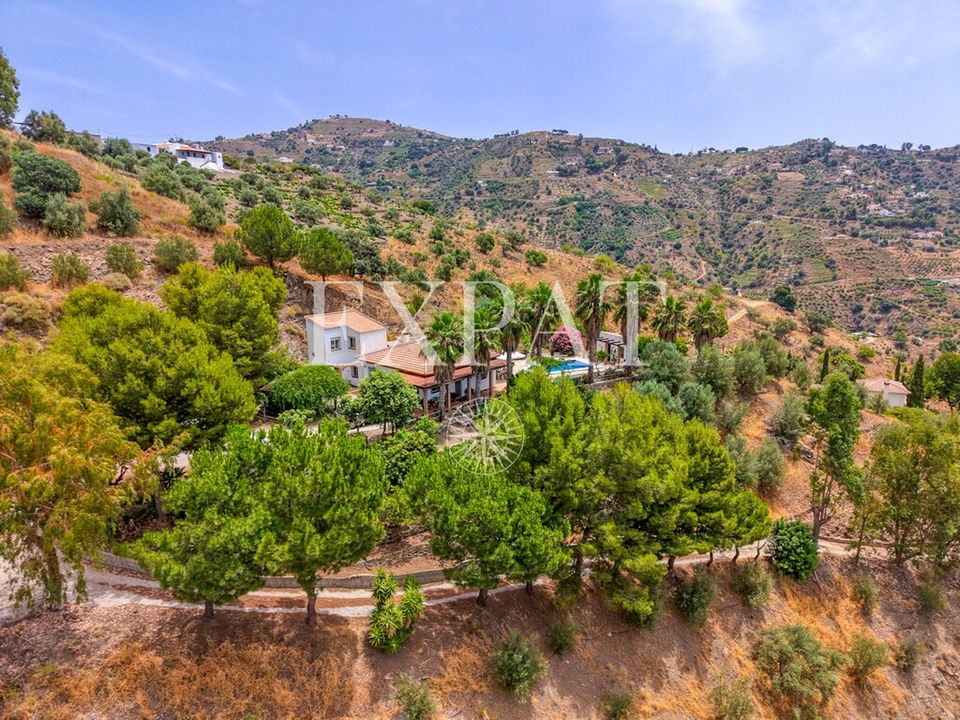 Landejendom i Sayalonga, Malaga - foto 4