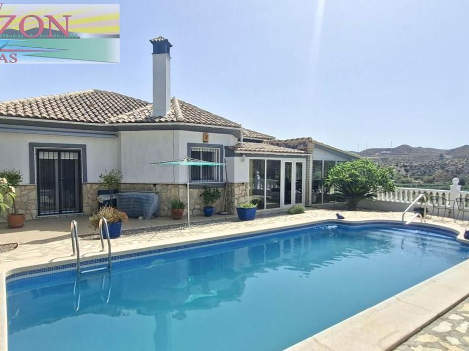 Villa i Arboleas, Almeria - foto 1