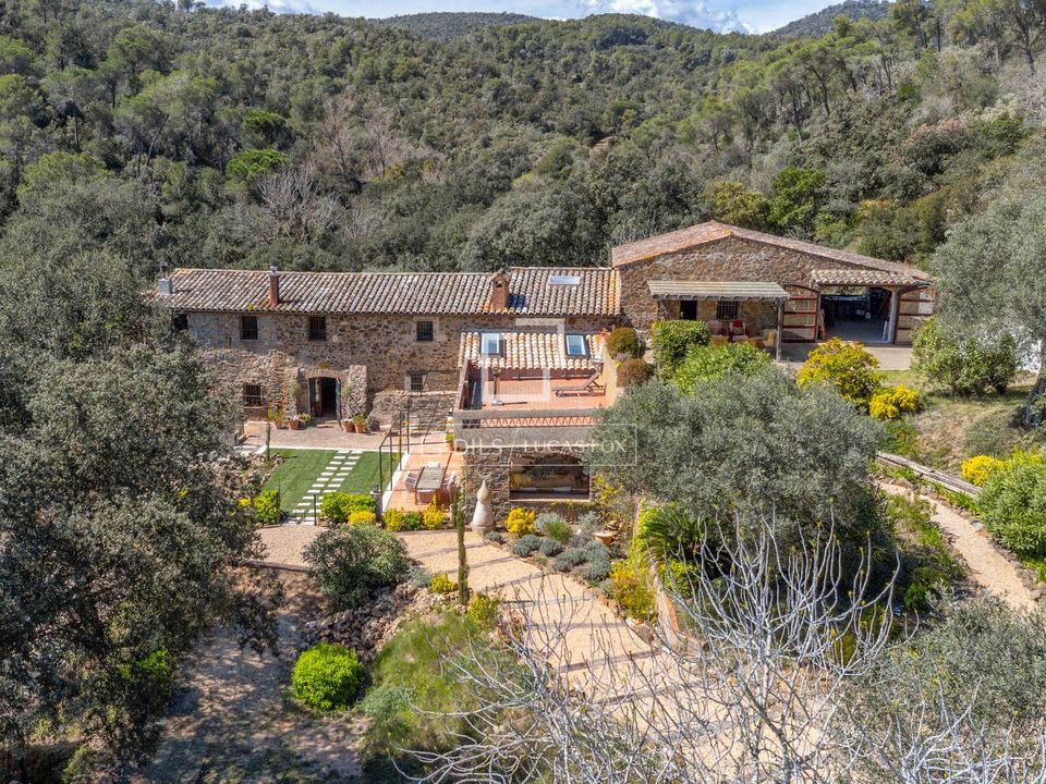 Masia a Mont-Ras, Gerona - foto 4