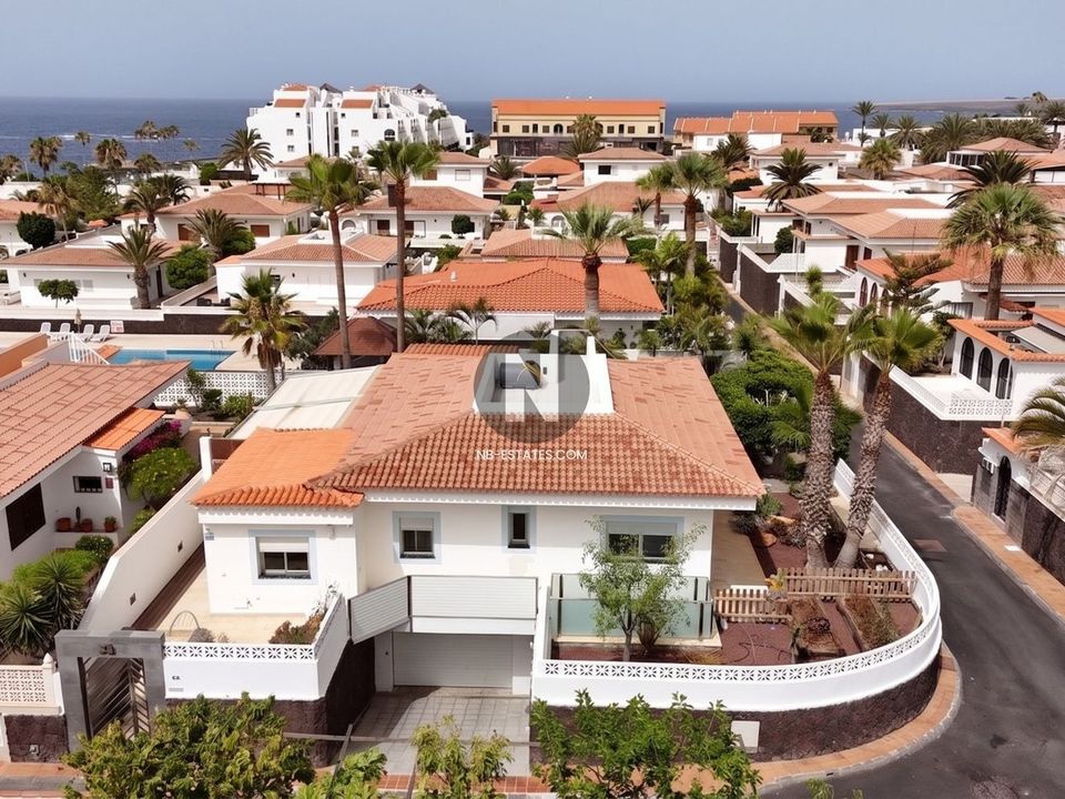 Villa i Costa Del Silencio, Tenerife - foto 1