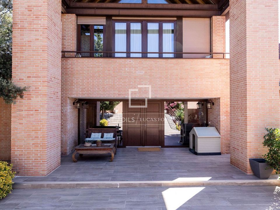 Villa i Las Rozas De Madrid, Madrid - bilde 2